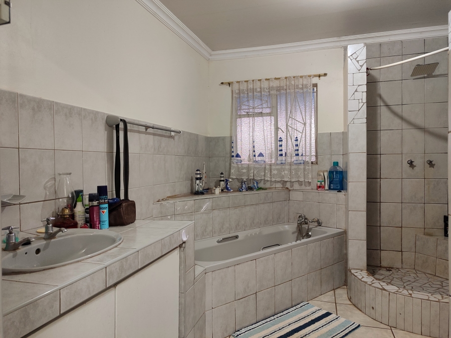 4 Bedroom Property for Sale in Meiringspark North West